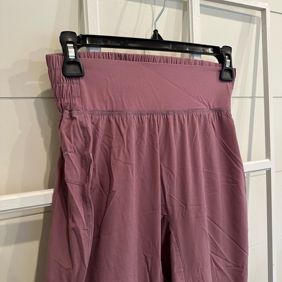 Halara purple joggers size small - Picture 7 of 7